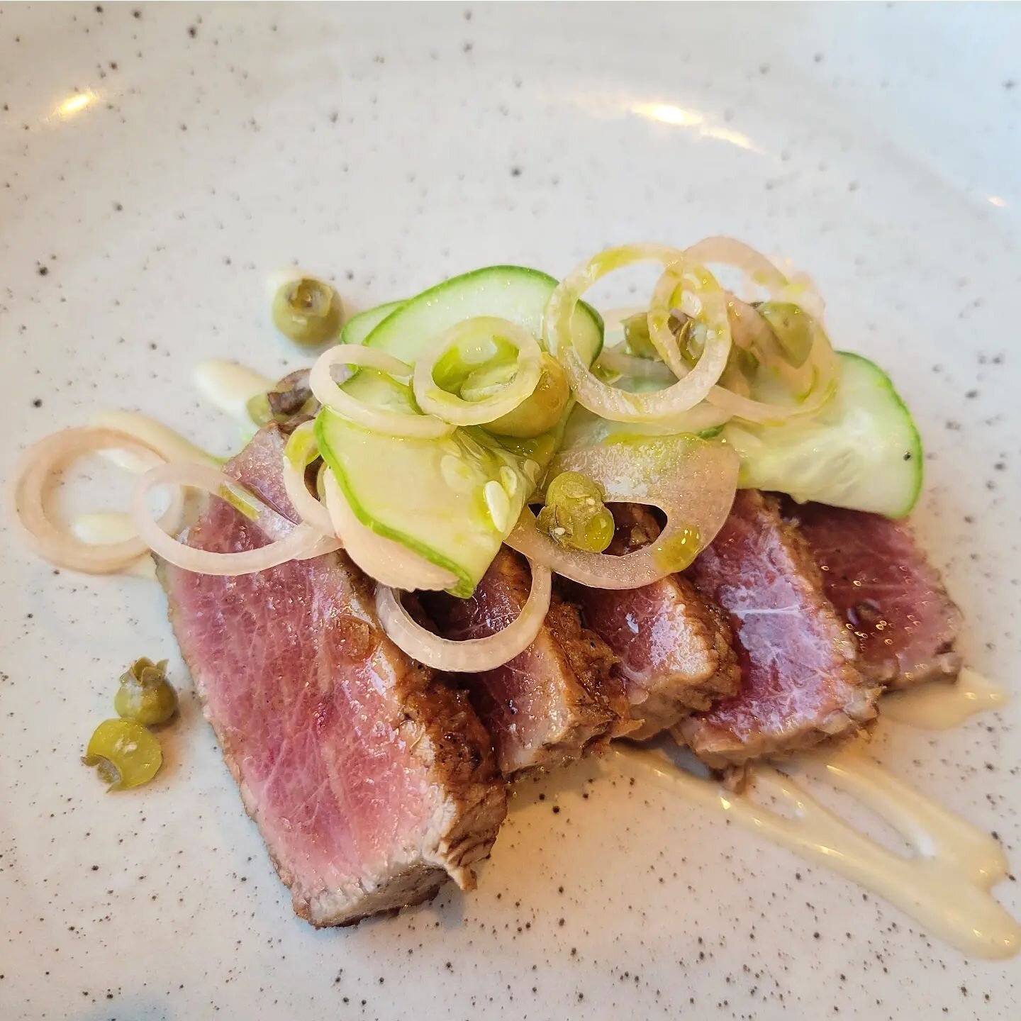 Coal Roasted Bluefin Tuna Toro
tare glaze, shaved cucumbers + green blueberries 
.
.
.
#mainebluefintuna #raleighwinebar #casualfinedining #portsmouthrestaurants #portsmouthnh #seacoastnh #eaterboston #newenglandfood 
.
Nearby: #kitterymaine #exetern